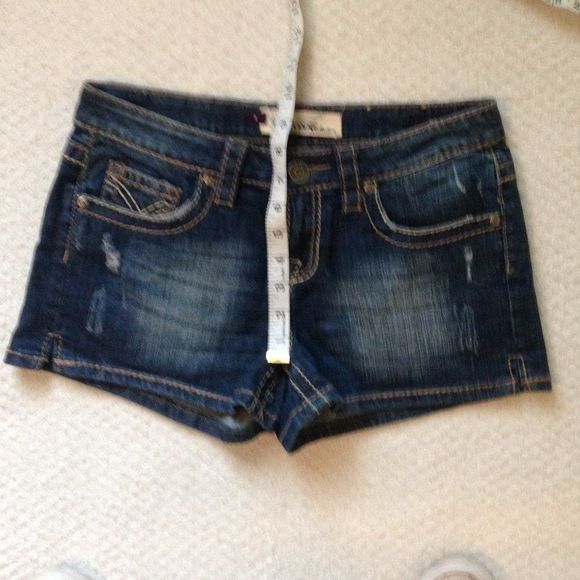 Vigoss Shorts Size 3 - Picture 6 of 11